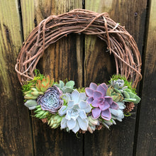 Load image into Gallery viewer, 12" Succulent Wreath
