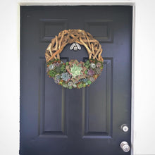 Load image into Gallery viewer, Driftwood Succulent Wreath